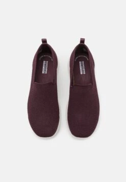 Go Walk Trainers - Sportieve Wandelschoenen - Burgundy -Dameskledingwinkel 0e80057ca1724da2b0159c4b36e31524