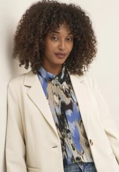 Kaffe Sakura - Blazer - Antique White -Dameskledingwinkel 1329a9c9191542be9393618cc694e9ef