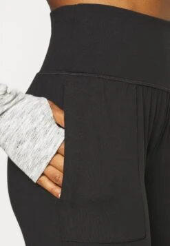 Athleta Salutation - Trainingsbroek - Black -Dameskledingwinkel 169f7e1231904f29a5b5c579ad5461b7