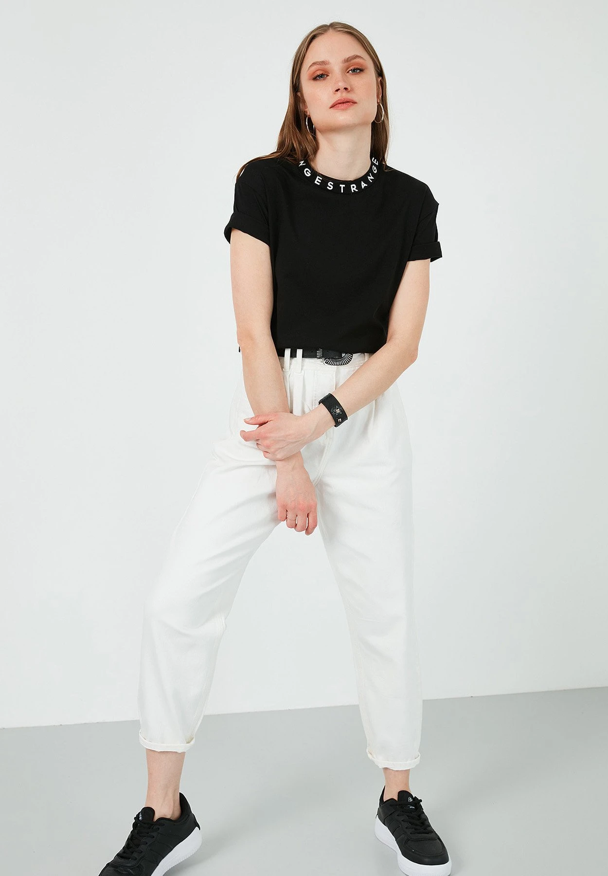 LELA Regular Fit - T-Shirt Print - Black 2 LELA Regular Fit - T-Shirt Print - Black - Afbeelding 2