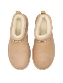 Ugg Classic Ultra Mini - Korte Laarzen - Sand 8 Ugg Classic Ultra Mini - Korte Laarzen - Sand -Dameskledingwinkel 1826c32839c3473fa3bee377986c5b86