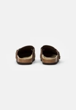Pier One Leather Unisex - Pantoffels - Brown 8 Pier One Leather Unisex - Pantoffels - Brown -Dameskledingwinkel 18a09b6c3e71439784e427988b058842