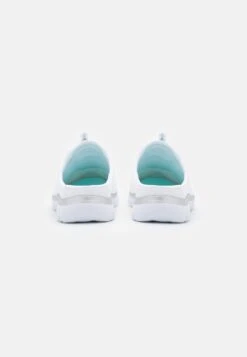 Summits - Muiltjes - White/Silver 9 Summits - Muiltjes - White/Silver -Dameskledingwinkel 1a38245b3a314139b0ab56855dc305d3