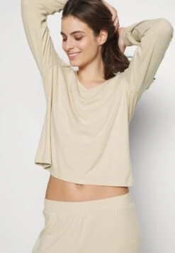 Anna Field Pyjama - Off-White -Dameskledingwinkel 1f950543f22a49e99e0bf827dcb85ca5