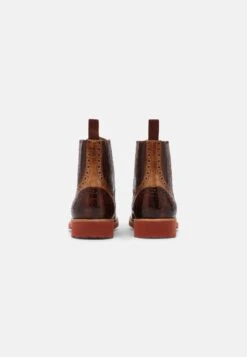MELVIN & HAMILTON Amelie17 - Veterboots - Brown 9 MELVIN & HAMILTON Amelie17 - Veterboots - Brown -Dameskledingwinkel 2292ee91422c4603b5d6ae01be23feaf