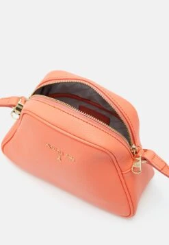 Patrizia Pepe Schoudertas - Coral Fluo -Dameskledingwinkel 22a52274475141c4ade79a549027f0d0