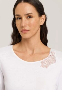 HANRO Naila - Nachtjapon - White -Dameskledingwinkel 281ea46677914ec89255bcc161a77708