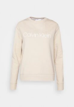 Calvin Klein Core Logo - Sweater - White Clay 8 Calvin Klein Core Logo - Sweater - White Clay -Dameskledingwinkel 28fe3dac0bd4491aa03e5804ed475f3b
