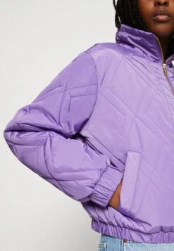 Noisy May Ziggy Quilt - Bomberjacks - Paisley Purple -Dameskledingwinkel 2cc51ded0654446793462669bad83c69