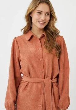 Moves Kilban - Blousejurk - Hot Sauce 10 Moves Kilban - Blousejurk - Hot Sauce -Dameskledingwinkel 35bde3f666f64b8c80c5510a8d1f968e