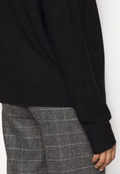 DRYKORN Liora - Trui - Schwarz -Dameskledingwinkel 3d8d7de74a5744b9be0e98118af4a622