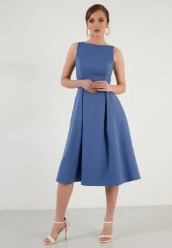 LELA Crew Neck Pleated Midi - Cocktailjurk - Indigo 5 LELA Crew Neck Pleated Midi - Cocktailjurk - Indigo -Dameskledingwinkel 3f225eda9bf9464b948de3fa2fa911a4