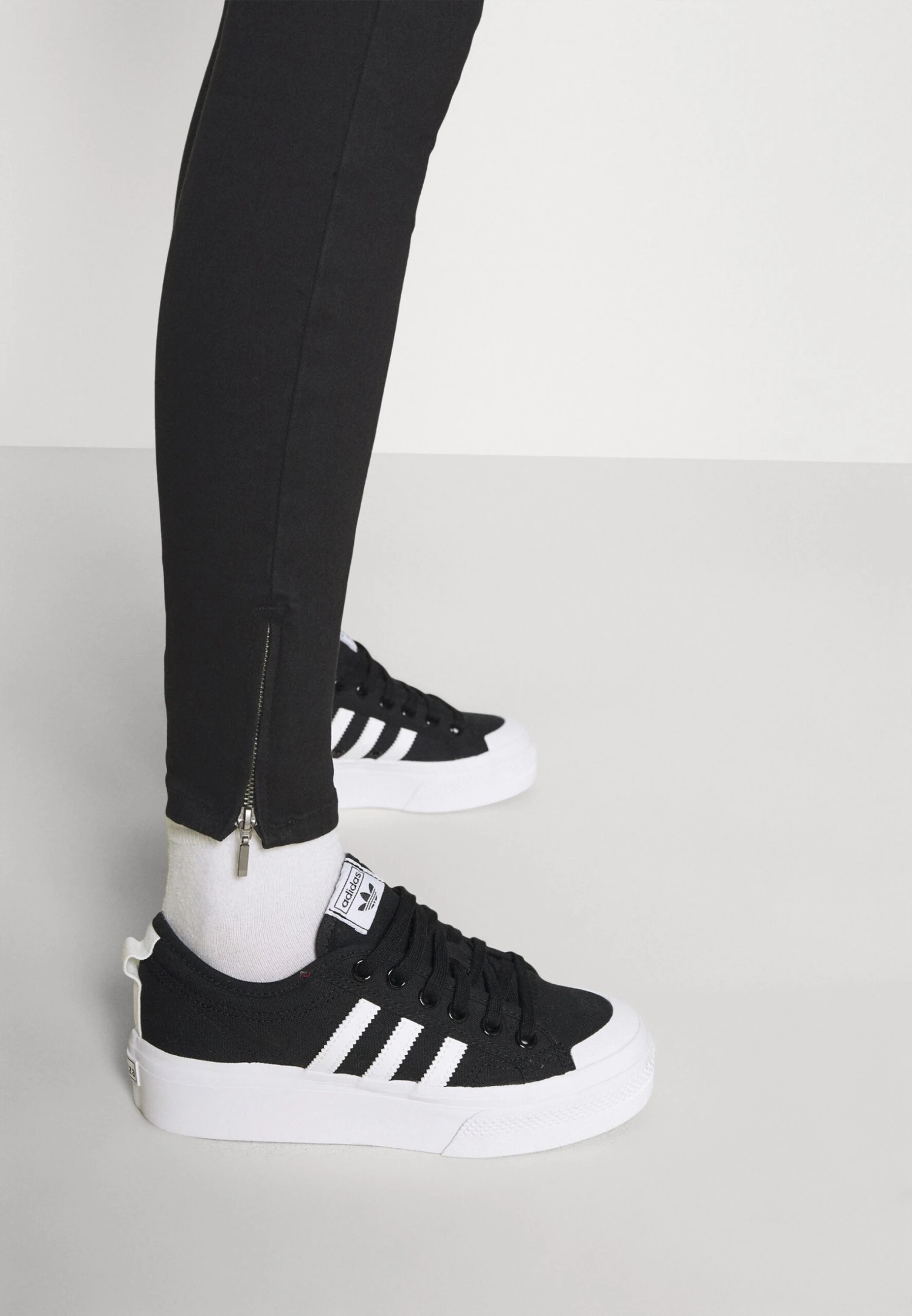 Noisy May Nmkimmy Ank Dart - Jeans Skinny Fit - Black Denim 4 Noisy May Nmkimmy Ank Dart - Jeans Skinny Fit - Black Denim - Afbeelding 4