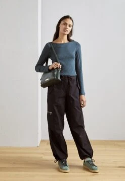 Anna Field Schoudertas - Dark Green 9 Anna Field Schoudertas - Dark Green -Dameskledingwinkel 4a2af30010d3412fa89286a9e5fb71e0