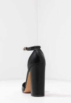 Even&Odd Hoge Hakken - Black -Dameskledingwinkel 5b1d83218a57470d83885533bcf458ff