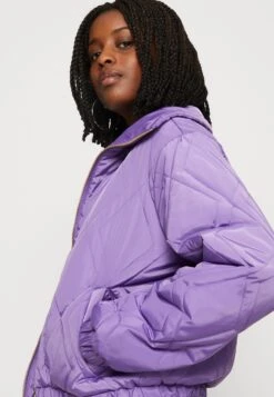 Noisy May Ziggy Quilt - Bomberjacks - Paisley Purple -Dameskledingwinkel 604481d441104a38af6d6f550ca6ac93