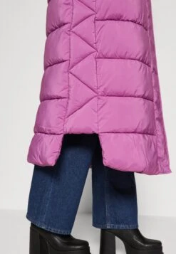 Yasliro Long Padded Coat - Winterjas - Hyacinth Violet -Dameskledingwinkel 649a97fb2fd545f5a646711b912327e9