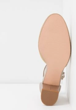 Anna Field Leather - Klassieke Pumps - Champagne 13 Anna Field Leather - Klassieke Pumps - Champagne -Dameskledingwinkel 67eca1ff2bd848b1b10e4f9bb75883a8