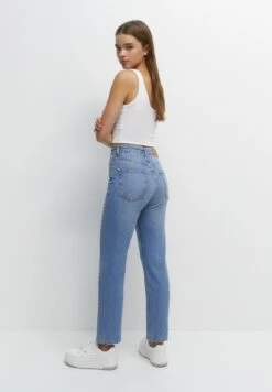 PULL & BEAR High Waist - Straight Leg Jeans - Stone Blue Denim 9 PULL & BEAR High Waist - Straight Leg Jeans - Stone Blue Denim -Dameskledingwinkel 6da5702e8f984192a4ba0f407dee59b1