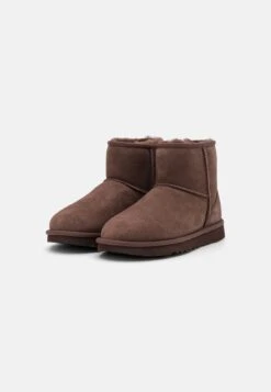 Ugg Classic Mini - Korte Laarzen - Burnt Cedar -Dameskledingwinkel 6df7fd5e54c241b1a5941176699be267