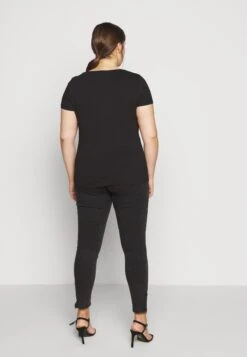 3Er Pack- T-Shirt Basic - White/Black/Dark Grey 9 3Er Pack- T-Shirt Basic - White/Black/Dark Grey -Dameskledingwinkel 70c09ae8a43a45bf9f9a0e62b2f893f6