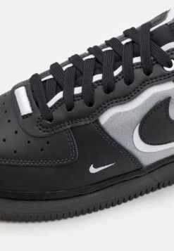 Nike Sportswear Air Force 1 React Unisex - Sneakers Laag - Black/White 11 Nike Sportswear Air Force 1 React Unisex - Sneakers Laag - Black/White -Dameskledingwinkel 7356142fe849470fa82c379808d21502