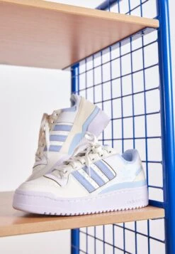 Adidas Originals Forum Bold Stripes W - Sneakers Laag - Off White/Clear Sky/White -Dameskledingwinkel 749e9df6dccb4344bbef42f3b6def0f2