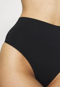 Anna Field 2Pp High Waist Thong - String - Black 12 Anna Field 2Pp High Waist Thong - String - Black -Dameskledingwinkel 79459bc9c0e3443a97cee693c2502b74