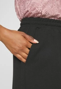 Noisy May Petite Nmjasa Wide Pant- Broek - Black -Dameskledingwinkel 809e2599c0b7419c8262f0f1269a04c0