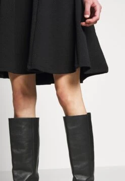 Anna Field Basic Mini A-Line Skirt - Minirok - Black -Dameskledingwinkel 8563f60c0b0940f78419b340c95fc425