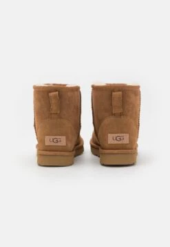 Ugg Classic Mini Regenerate - Korte Laarzen - Chestnut -Dameskledingwinkel 8ebd3d97448e44159db529e77f739420