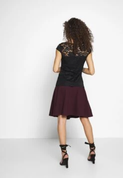 A-Lijn Rok - Winetasting 7 A-Lijn Rok - Winetasting -Dameskledingwinkel 8f766584be6a4cec936a188a3c5e2c77