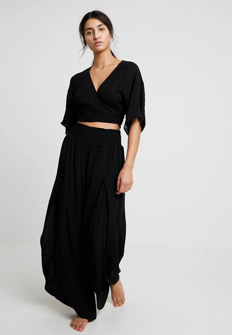 Seafolly Beach Basics Shirred Waist Wrap Pant - Strandaccessoire - Black 2 Seafolly Beach Basics Shirred Waist Wrap Pant - Strandaccessoire - Black - Afbeelding 2