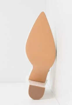 Even&Odd Hoge Hakken - White 13 Even&Odd Hoge Hakken - White -Dameskledingwinkel 920f030750224c40872f78c6efad791c