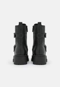 Tamaris Cowboy-/Bikerlaarsjes - Black -Dameskledingwinkel 98317ba0cc88463b906d147c6be599e9