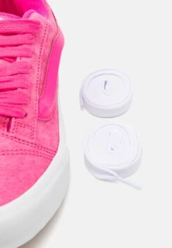 Vans Knu Skool Unisex - Skateschoenen - Pink Glow -Dameskledingwinkel a59914d850ec4203990fc5f6b9449100