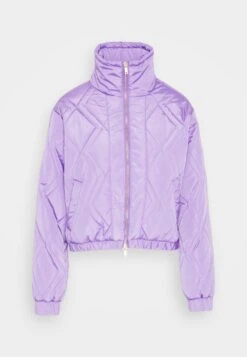 Noisy May Ziggy Quilt - Bomberjacks - Paisley Purple -Dameskledingwinkel ae81133a40b94c9a96e8fc0a36b15e61