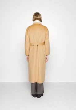 Filippa K Alexa Coat - Mantel - Light Camel -Dameskledingwinkel b8f8219cf6734b109b08af0c6e7bafac