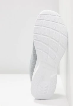 Dynamight 2.0 - Sneakers Laag - Light Gray/Pink Trim 13 Dynamight 2.0 - Sneakers Laag - Light Gray/Pink Trim -Dameskledingwinkel c4faf64de0c64b489236cdbeb550da34