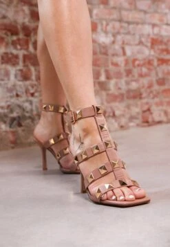 Steve Madden Capri - Sandalen - Nude -Dameskledingwinkel c737c4c1a41d46788994737e721d514c