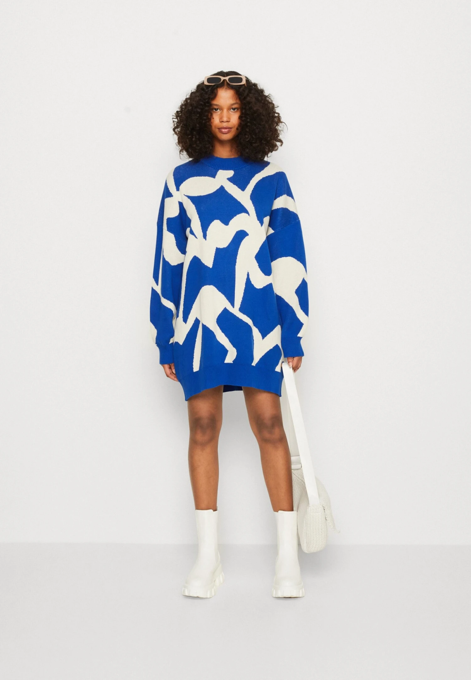 Monki Lisen Dress - Gebreide Jurk - Light Blue 2 Monki Lisen Dress - Gebreide Jurk - Light Blue - Afbeelding 2