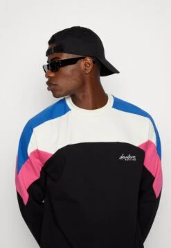Kaotiko Crew Dru Unisex - Sweater - Ivory/Black/Royal/Fuxia -Dameskledingwinkel ce79c7d5746741fa861651ecb2bee09a