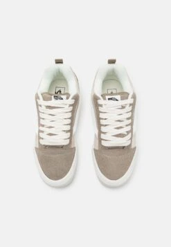 Vans Knu Skool Unisex - Skateschoenen - Beige/Light Brown/White -Dameskledingwinkel da6bd36bf9d3469ea05d64d192dd8ac3