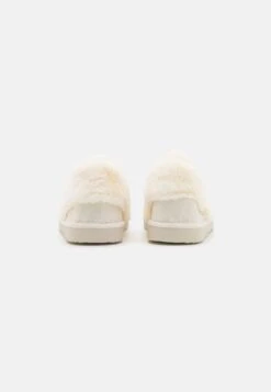 Pier One Pantoffels - White -Dameskledingwinkel e95c473c042849e39cad888ba96babb2