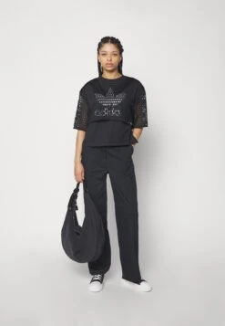 Adidas Originals Big Logo Tee 2 In 1 - T-Shirt Print - Black 13 Adidas Originals Big Logo Tee 2 In 1 - T-Shirt Print - Black -Dameskledingwinkel eff972c846524095aed507c8e78aaff1