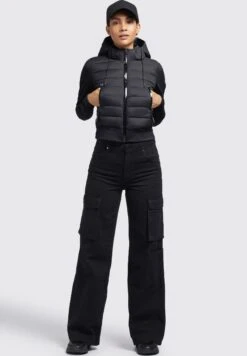 Dameskledingwinkel -Dameskledingwinkel fad8909976fa44aeaa7859200e95e3d2