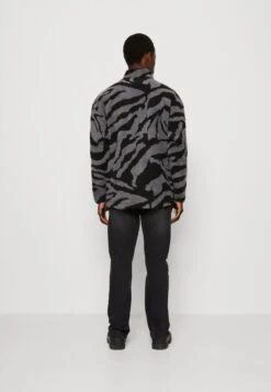 YOURTURN Unisex - Fleecejas - Grey -Dameskledingwinkel fb0a0ae1914e4939bc76695f0267d638