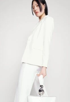 Bruuns Bazaar Rubysus Nora- Blazer - Snow White -Dameskledingwinkel fb93454008eb4f3190930839f8708d42