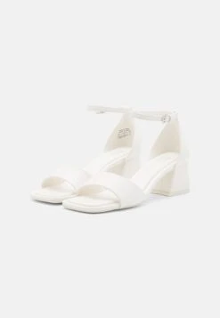 Call It Spring Vickie - Sandalen - White 8 Call It Spring Vickie - Sandalen - White -Dameskledingwinkel ff5ed983b9a84557bec1a4ddcc333b69